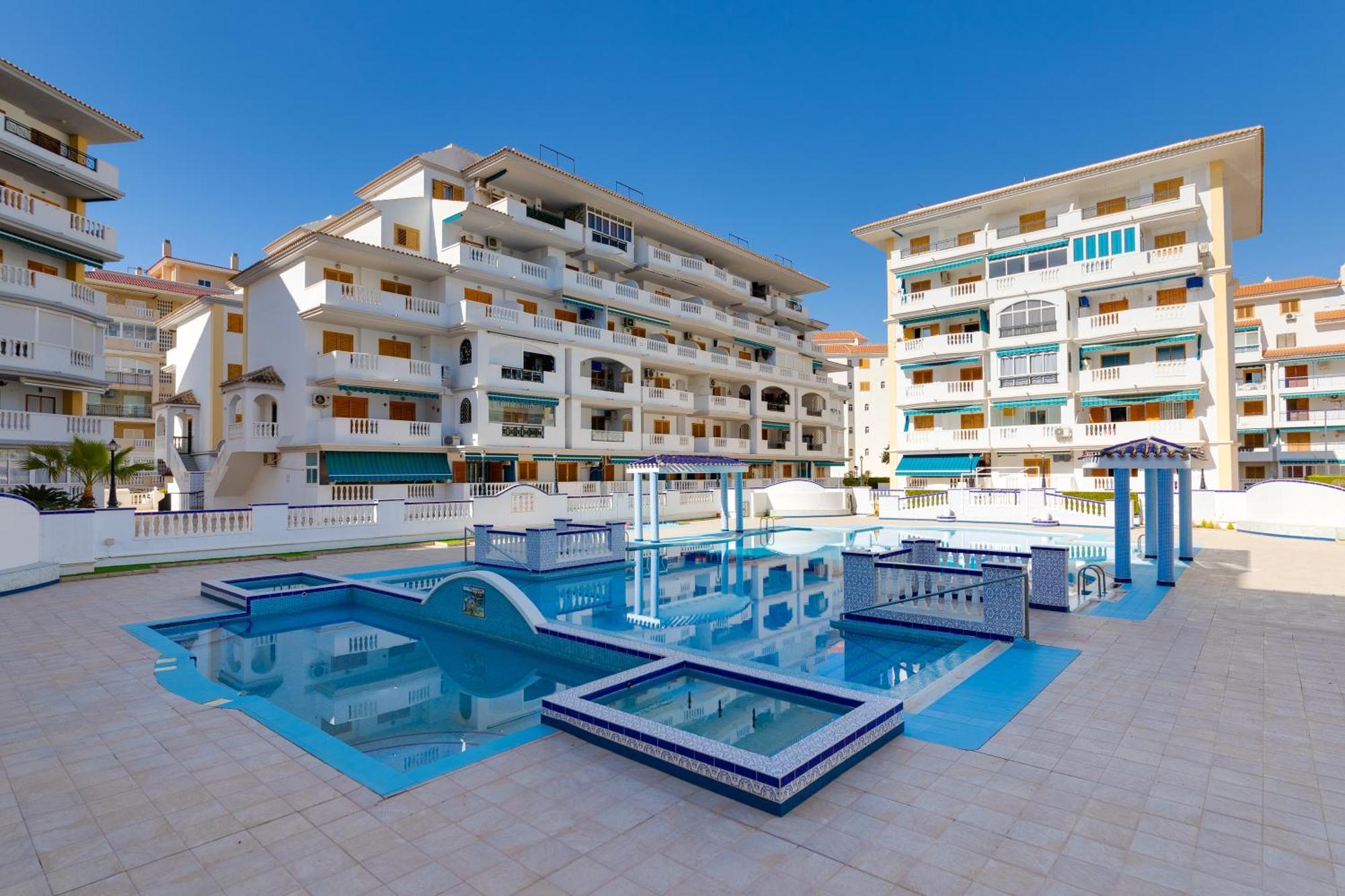 Urb Vinamar Apartment Торевиеха Екстериор снимка